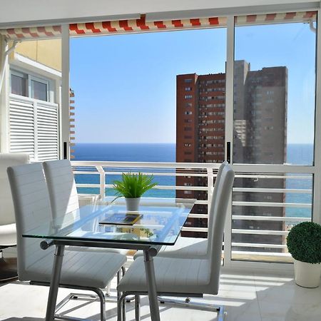Los Caballos Vip Playa Levante Benidorm Exterior foto